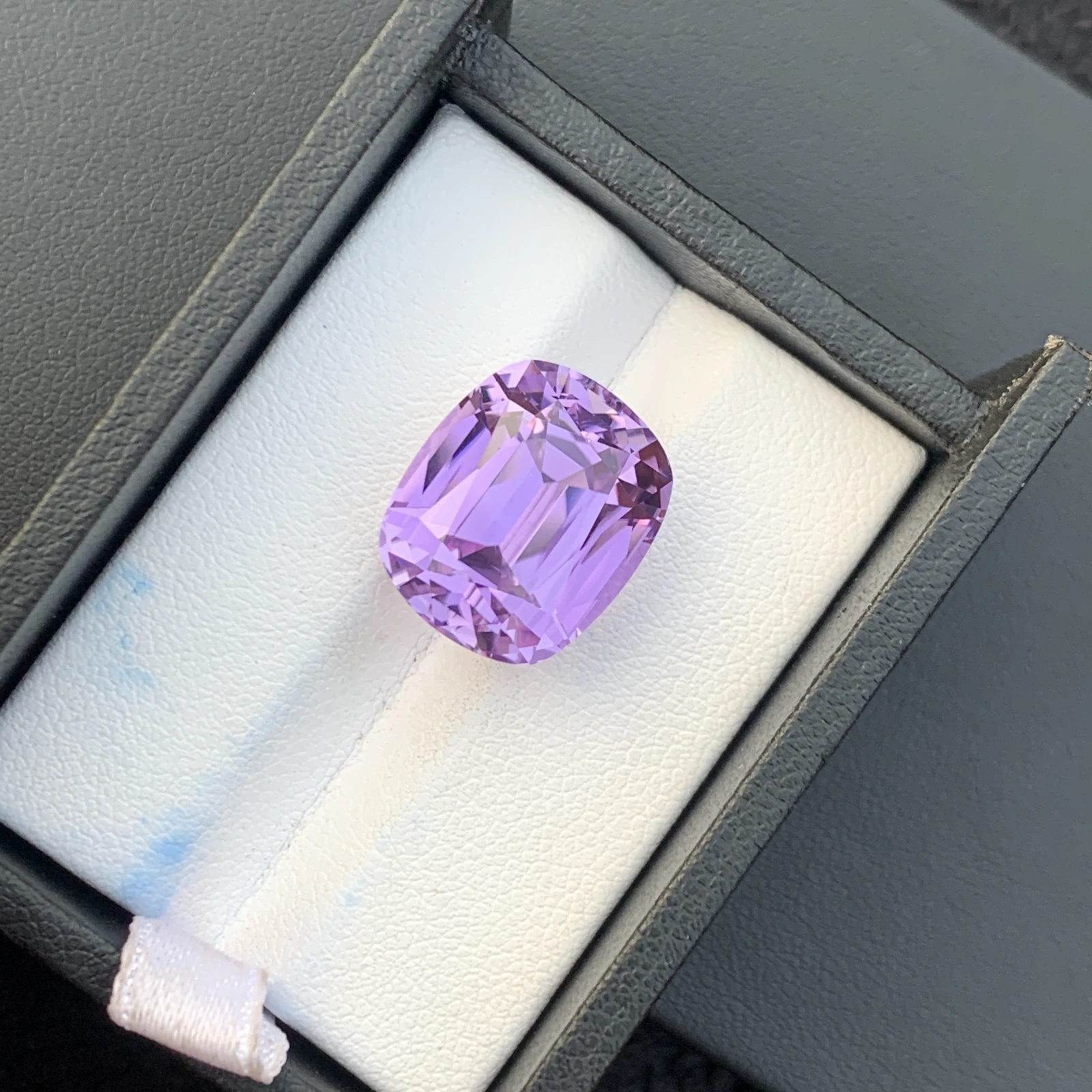 18.75ct Natural Unheated Purple Kunzite Cushion Shape Loose Gemstone from Afghanistan — view 2
